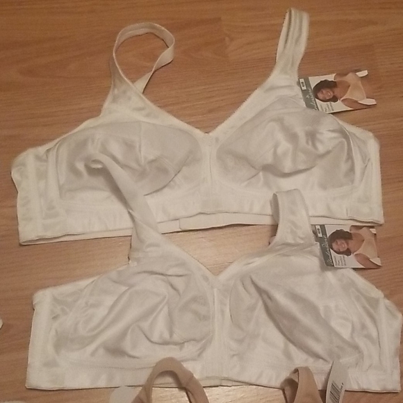 42 B wireless bra bundle - Picture 5 of 15